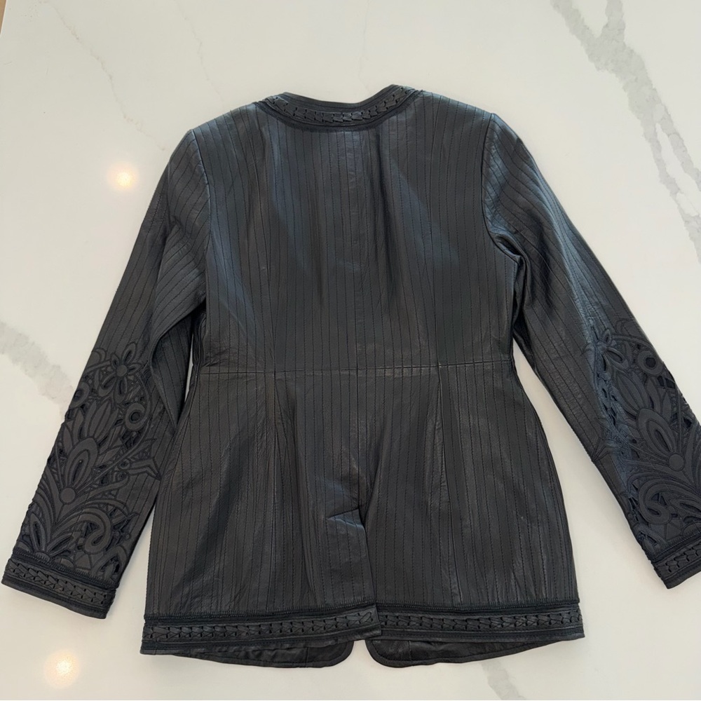 Peter Nygård Black Embroidered Lamb Leather Jacket Size 4 - Picture 6 of 9